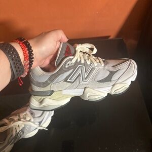 New balance 9060